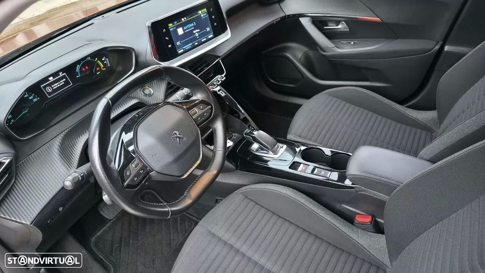 Peugeot e-2008 Active - 12