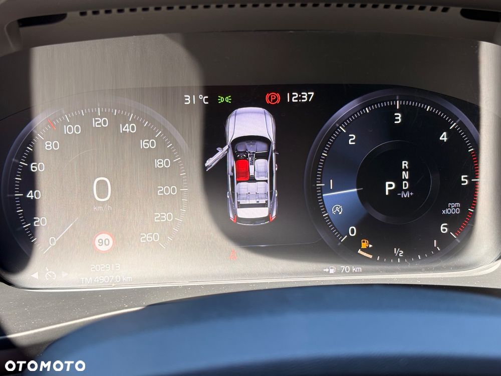 Volvo XC 40 D3 Momentum - 16