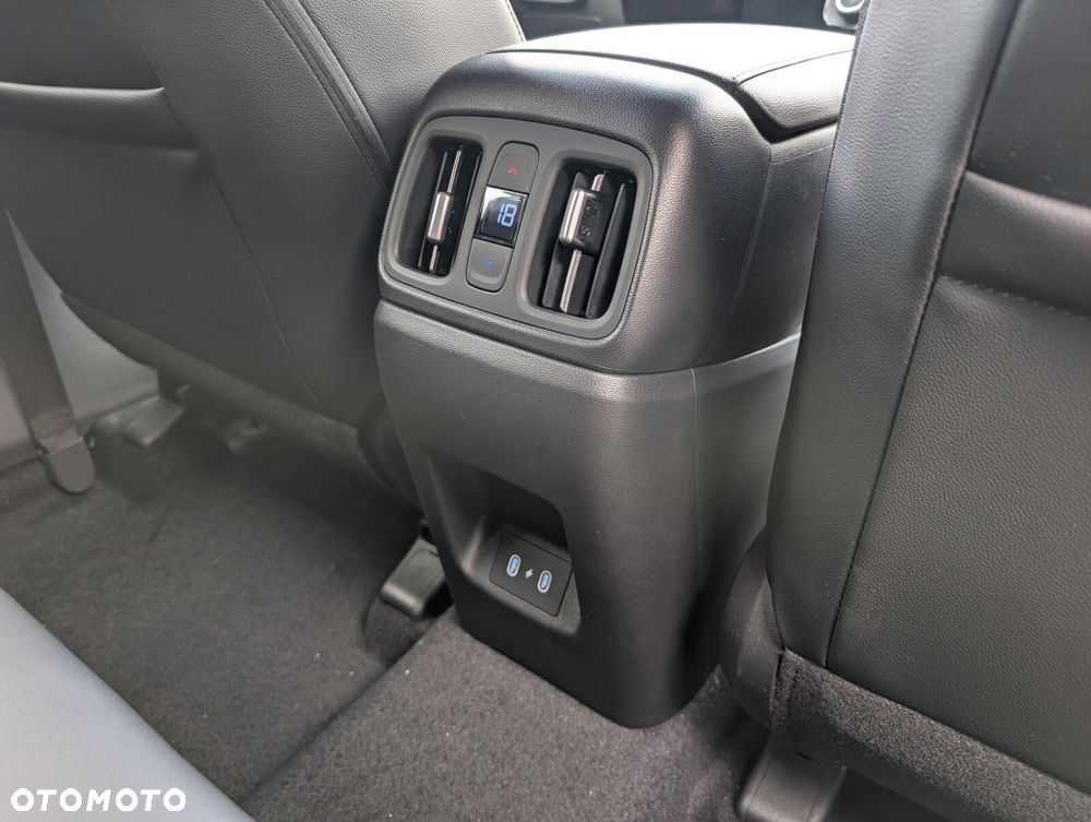 Hyundai Tucson 1.6 T-GDi HEV Smart Black 2WD - 31