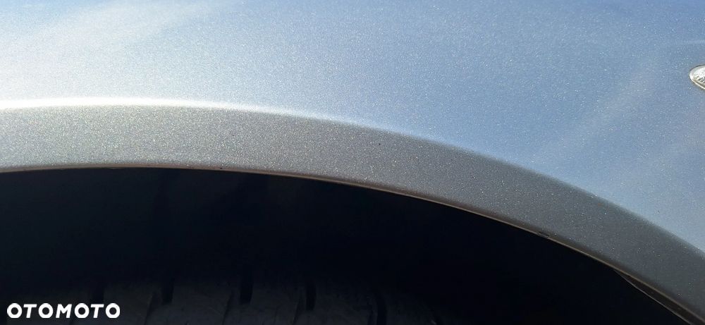 Alfa Romeo 159 Błotnik Przód Przedni Lewy Kod Lakieru 651 - 11