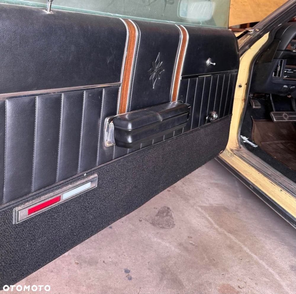 Mercury Marquis - 20