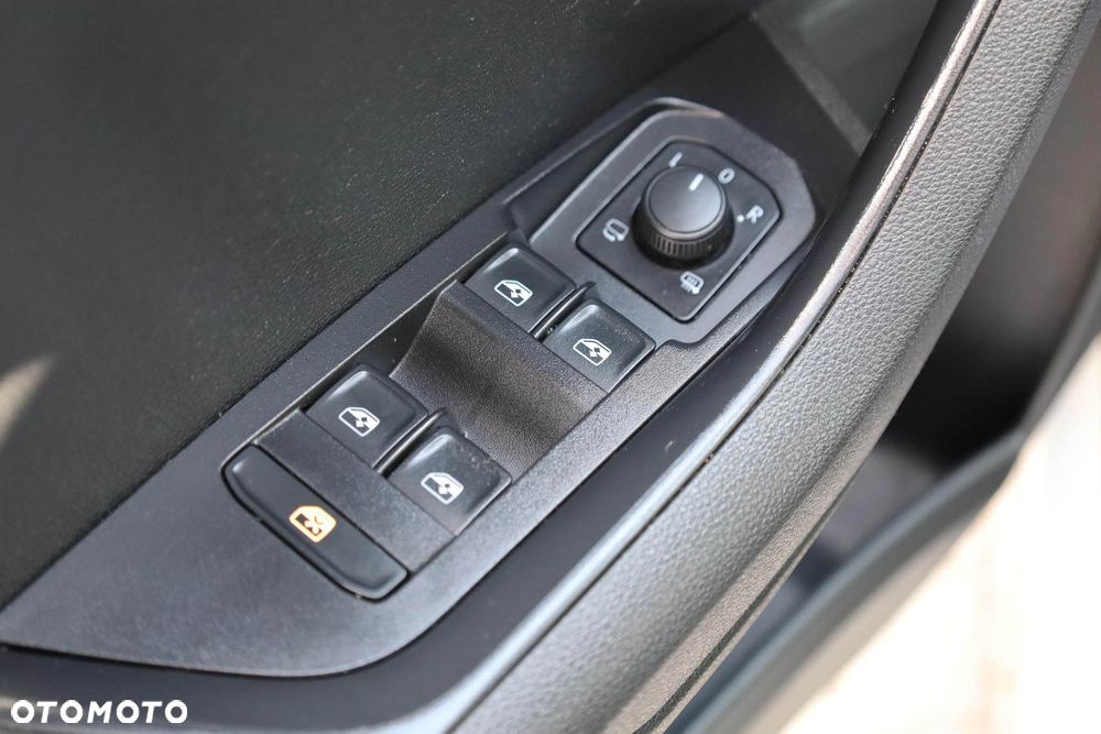 Skoda Karoq 2.0 TDI SCR 4x2 Style DSG - 35