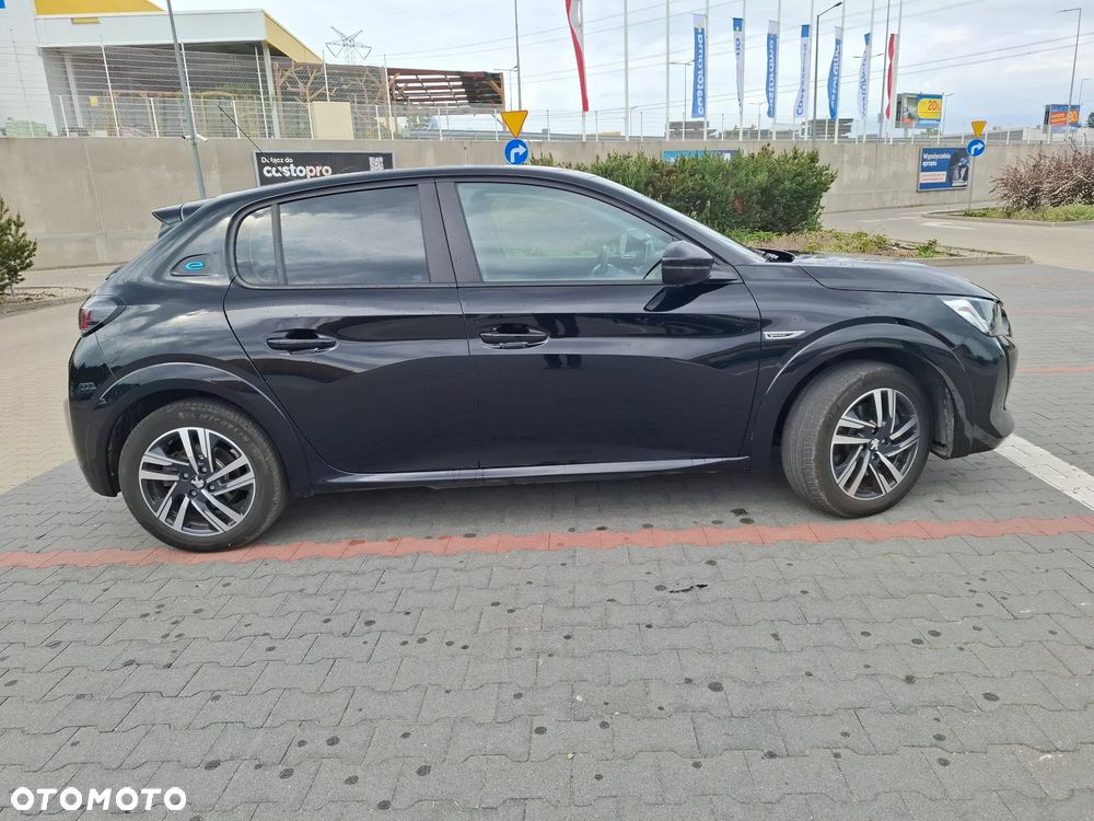 Peugeot 208 Elektromotor 136 Allure - 4
