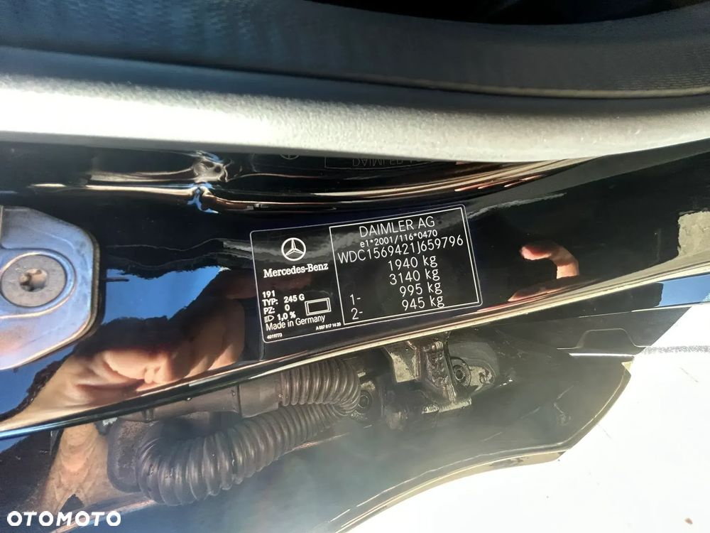 Mercedes-Benz GLA 180 AMG Line - 19