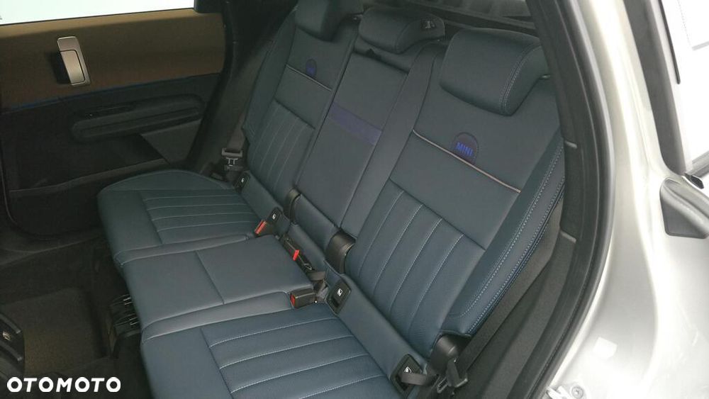 MINI Countryman C mHEV Linia Favoured - 13