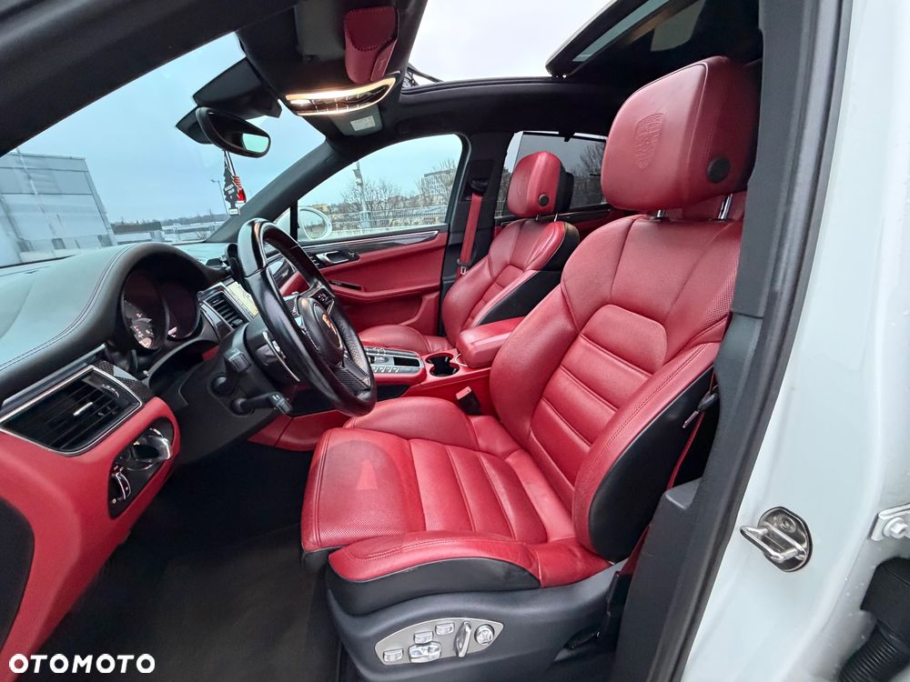 Porsche Macan - 8