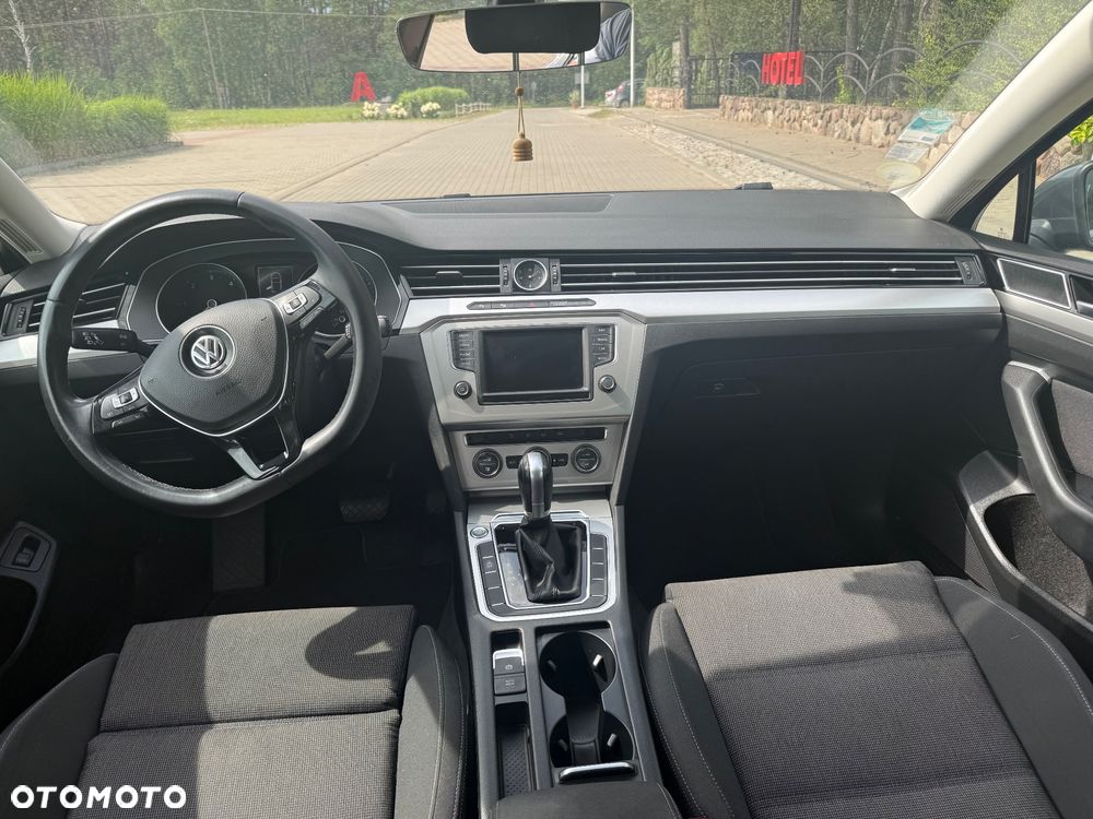 Volkswagen Passat 1.6 TDI SCR DSG Comfortline - 7