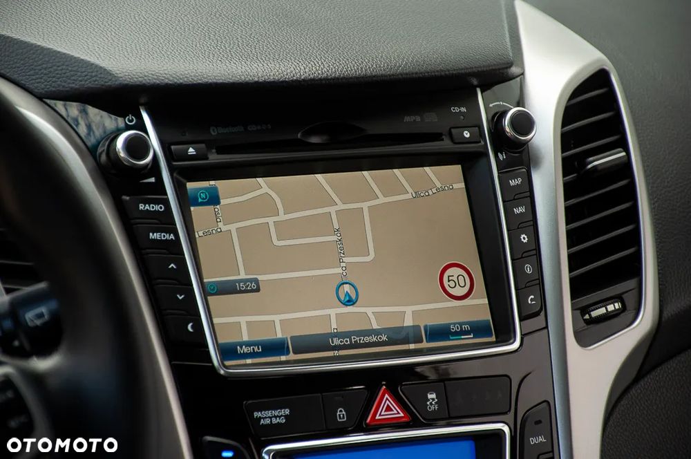 Hyundai i30 blue Kombi 1.6 CRDi DCT Premium - 34