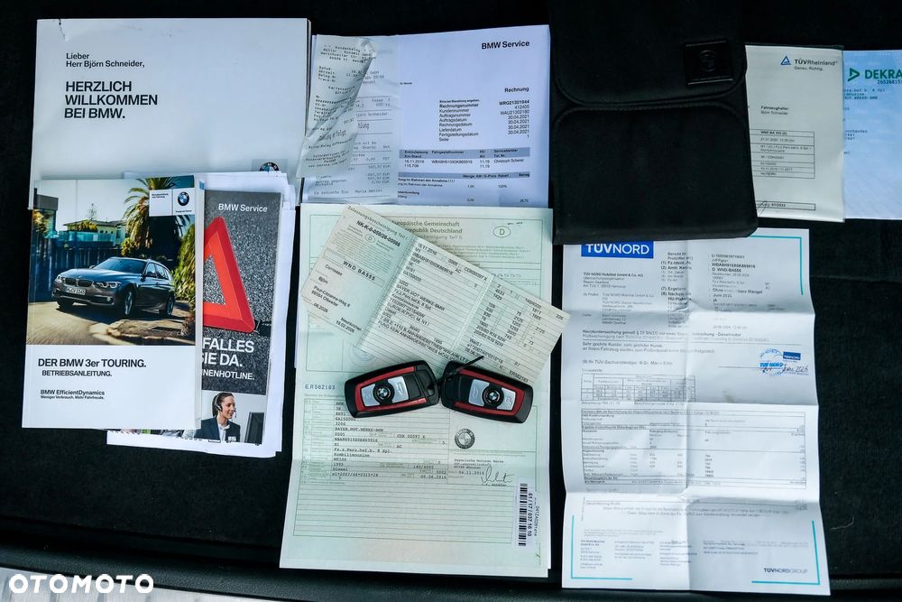 BMW Seria 3 320d Sport Line - 38