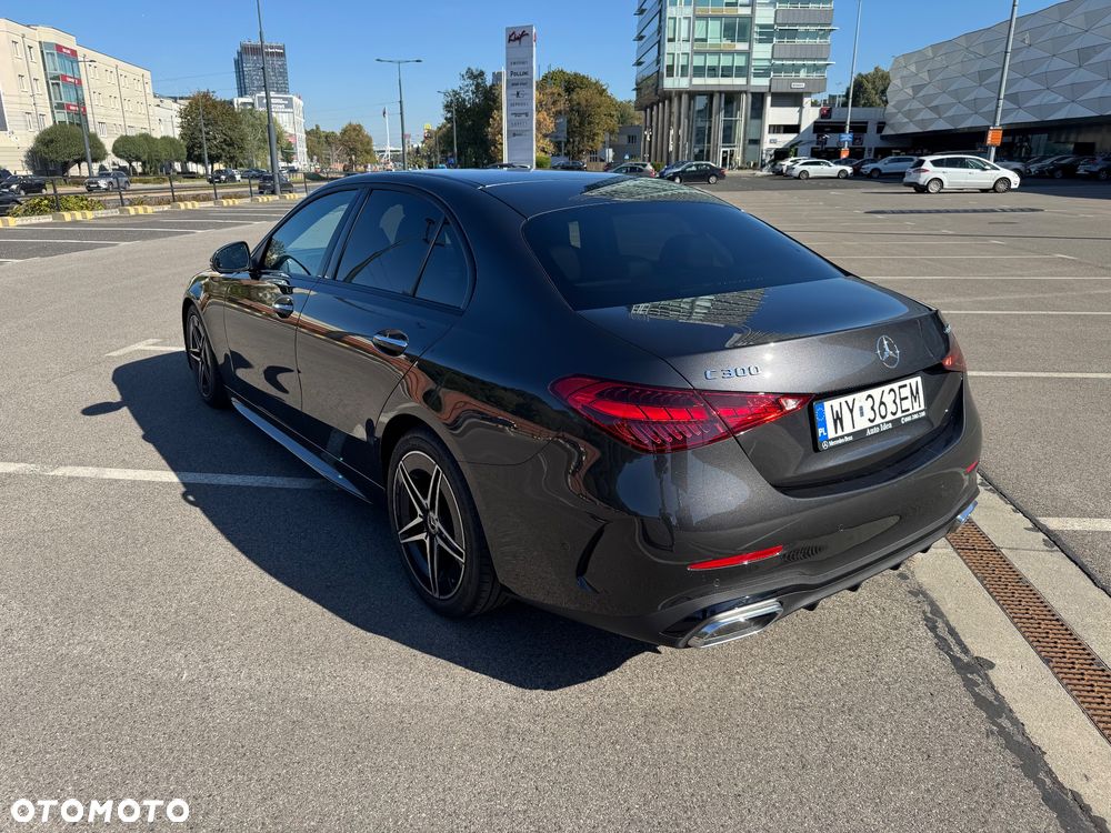 Mercedes-Benz Klasa C 300 4MATIC 9G-TRONIC - 5