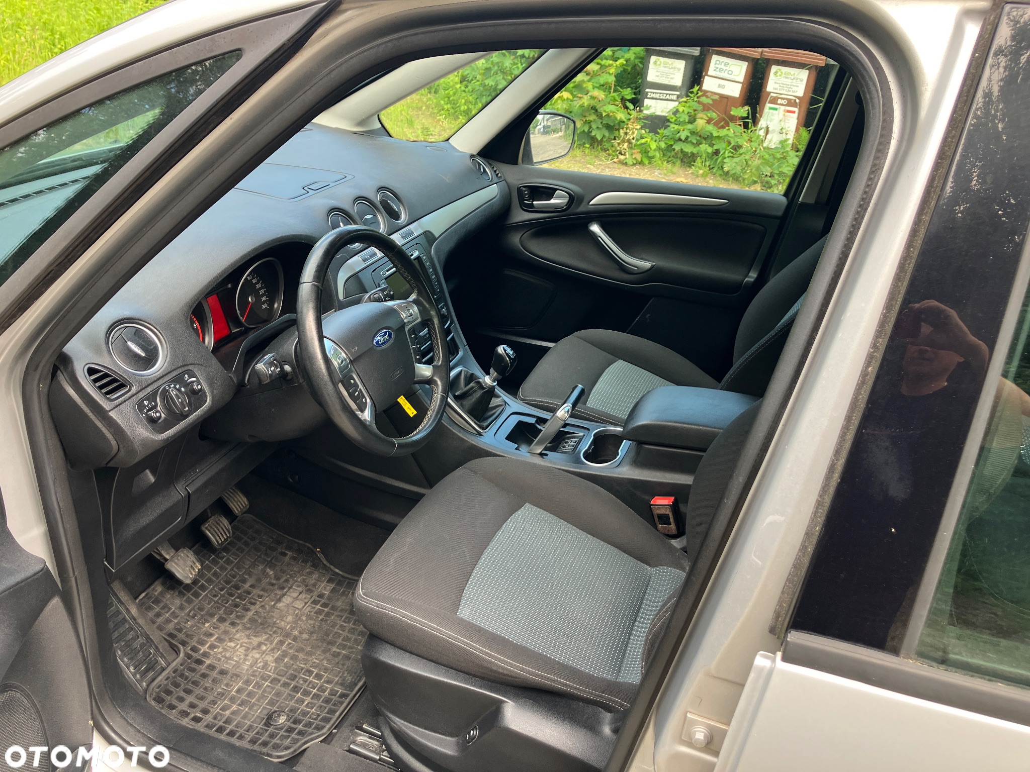 Ford Galaxy - 7