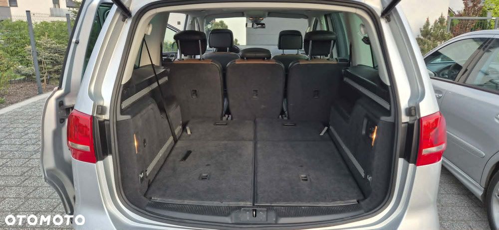 Volkswagen Sharan 2.0 TDI Highline DSG - 16
