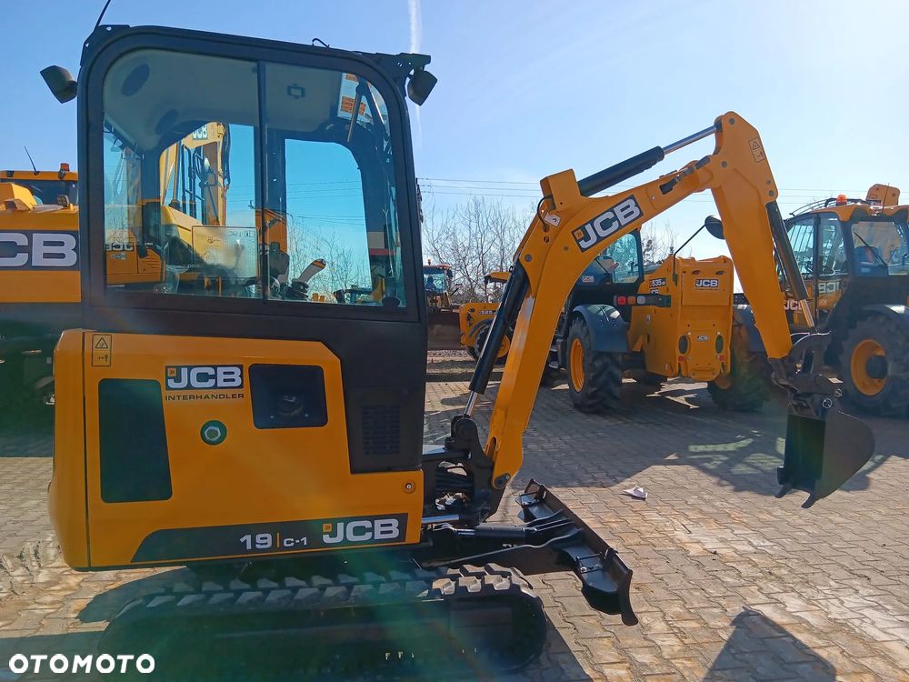 JCB 19C-1 - 4
