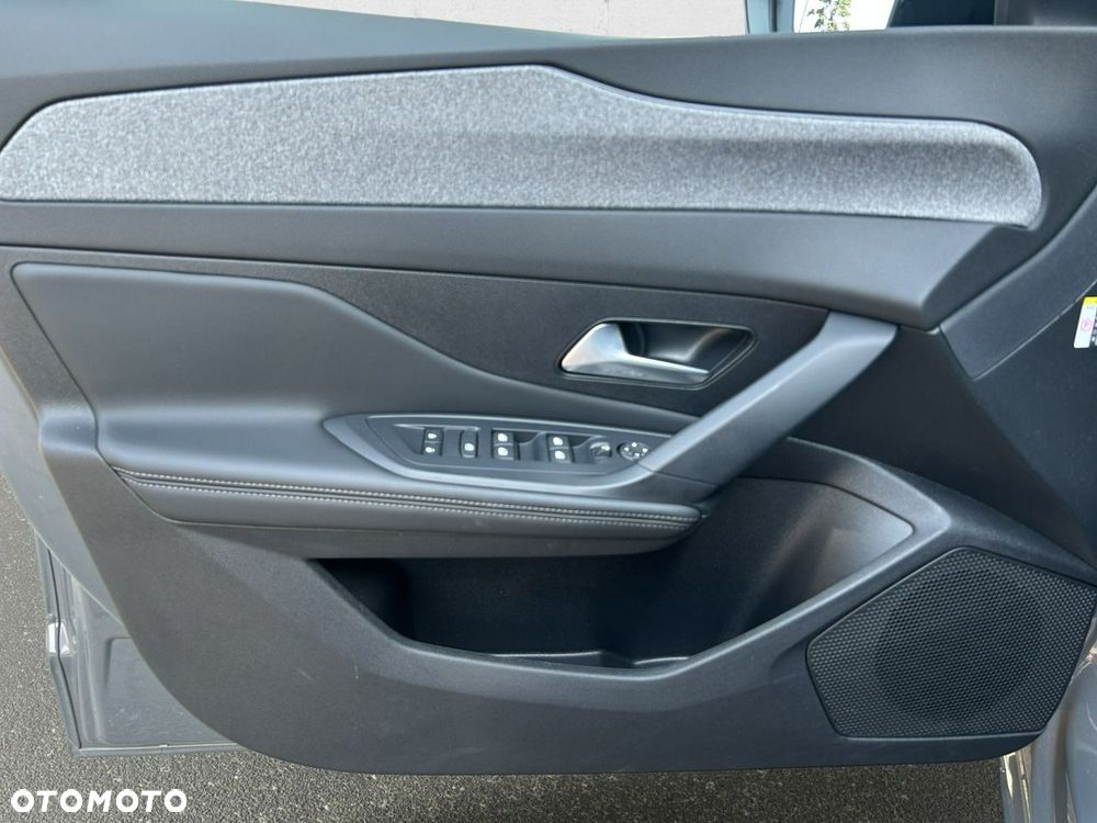 Peugeot 308 - 10