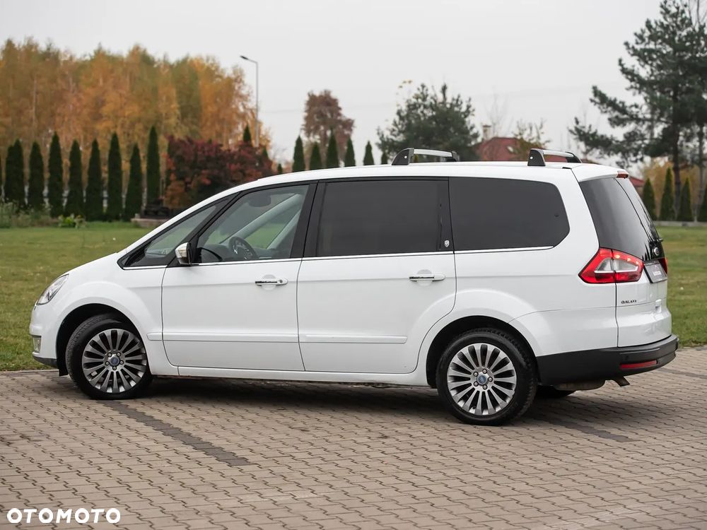 Ford Galaxy - 12
