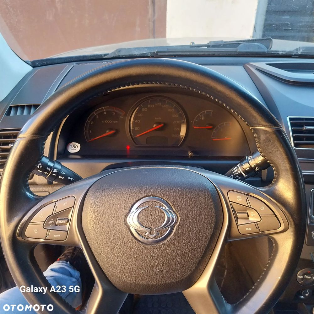 SsangYong/KGM Rexton W 2.2 e-XDi 220 4WD Automatik Sapphire - 12