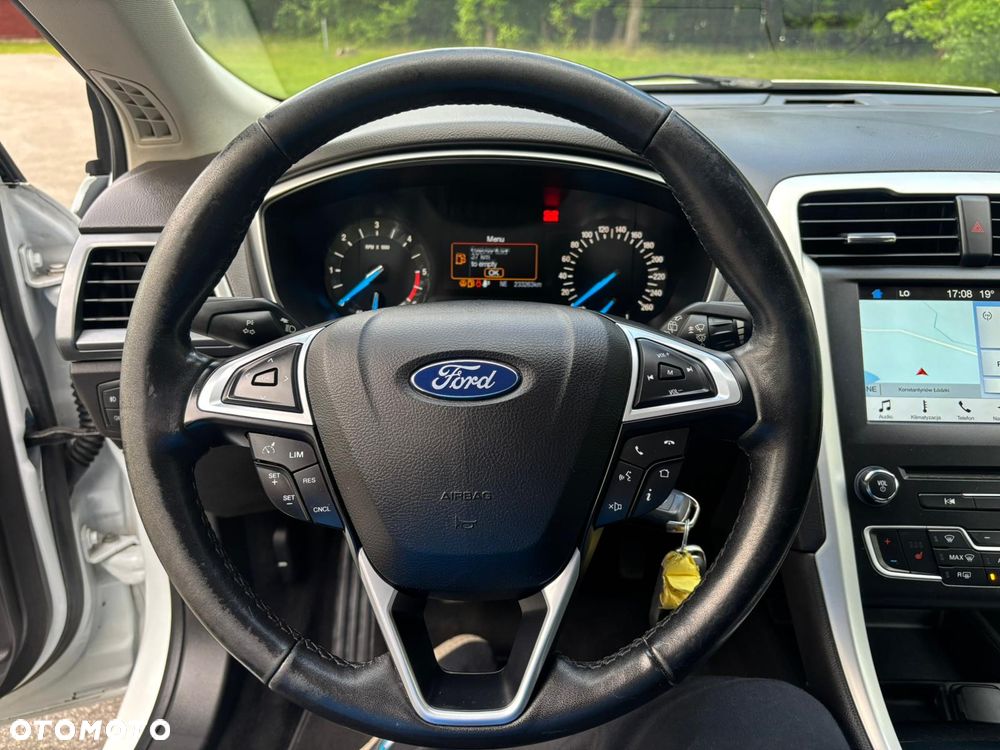 Ford Mondeo - 14