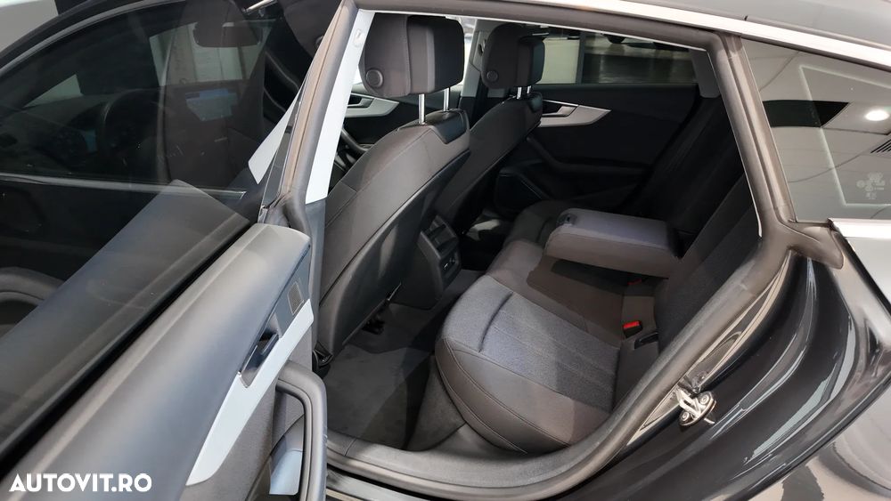 Audi A5 Sportback 35 TFSI S tronic - 35