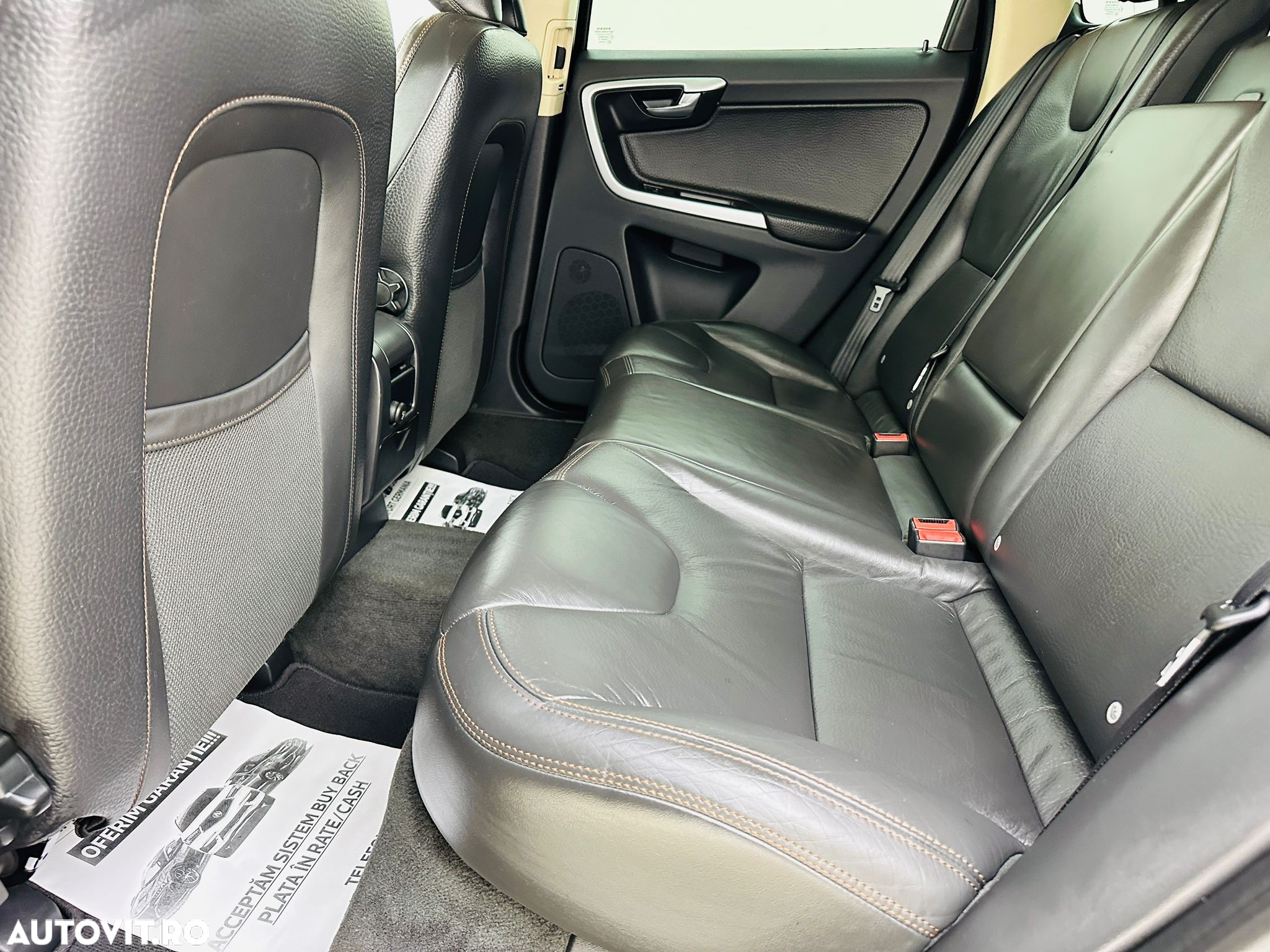 Volvo XC 60 2.4D AWD Aut. Summum - 13