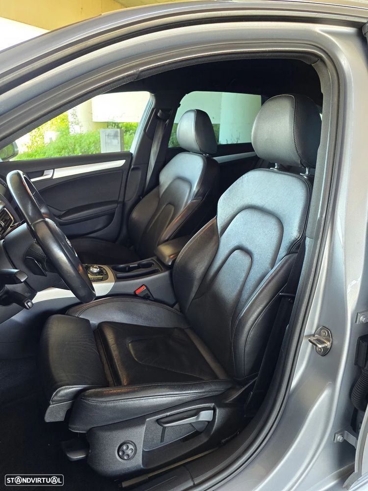 Audi A4 2.0 TDI multitronic S-line - 29