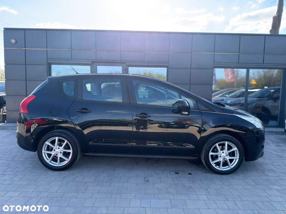Peugeot 3008 1.6 HDi Premium - 24