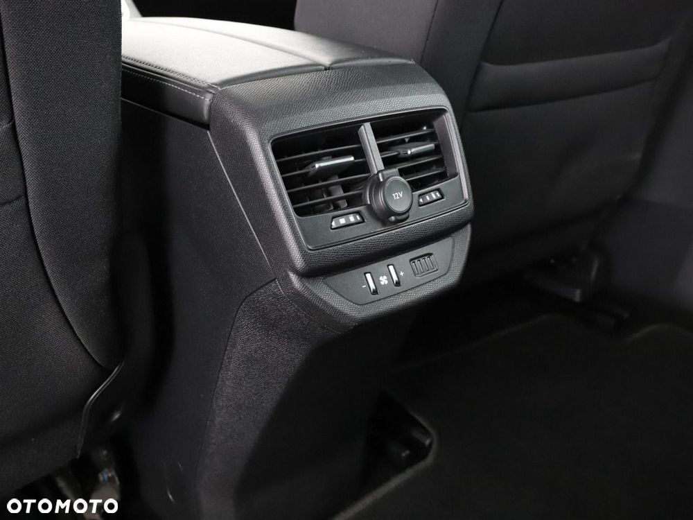 Peugeot 5008 1.2 PureTech Active Pack S&S EAT8 - 39