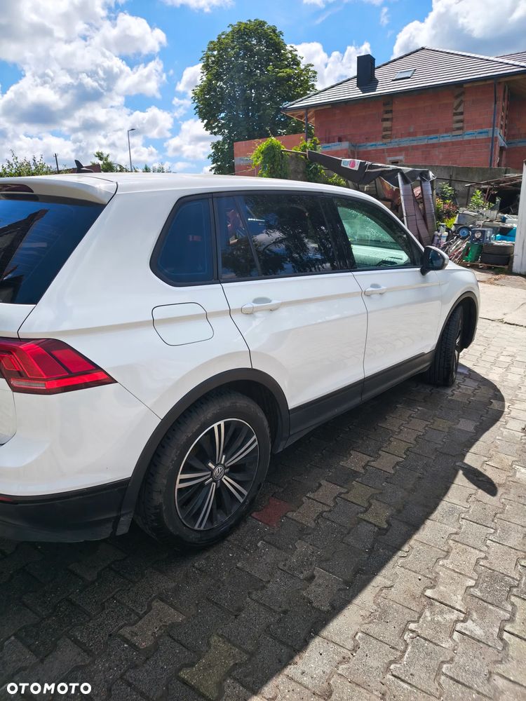 Volkswagen Tiguan 2.0 TDI BMT SCR Comfortline - 6