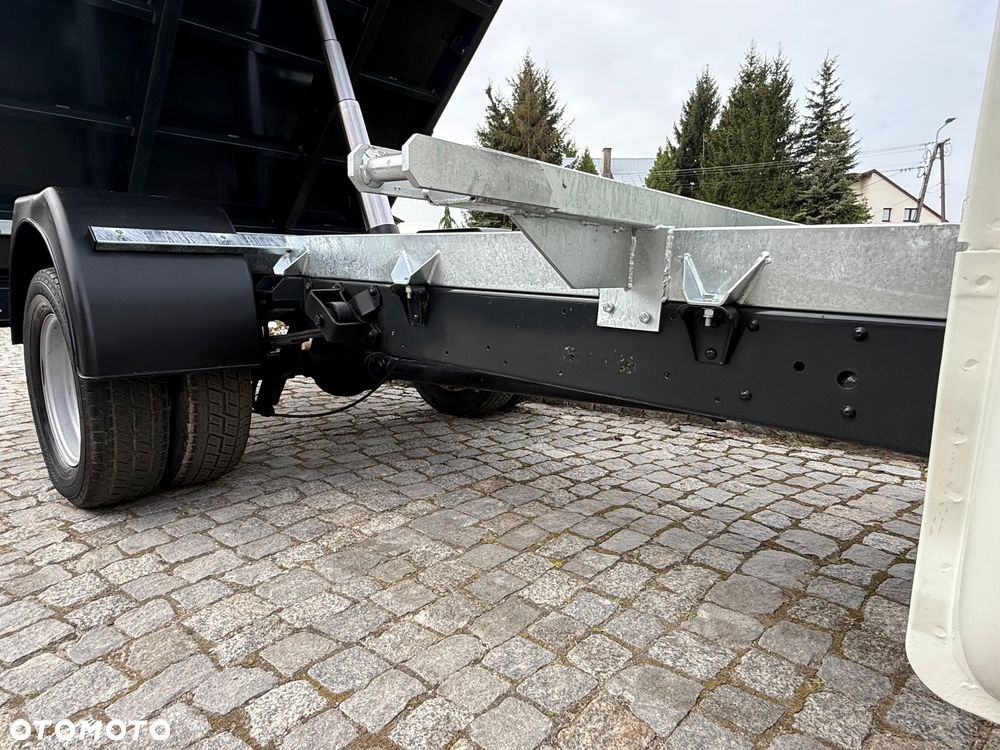 Iveco Daily 35C13 35C15 50C15 - 15