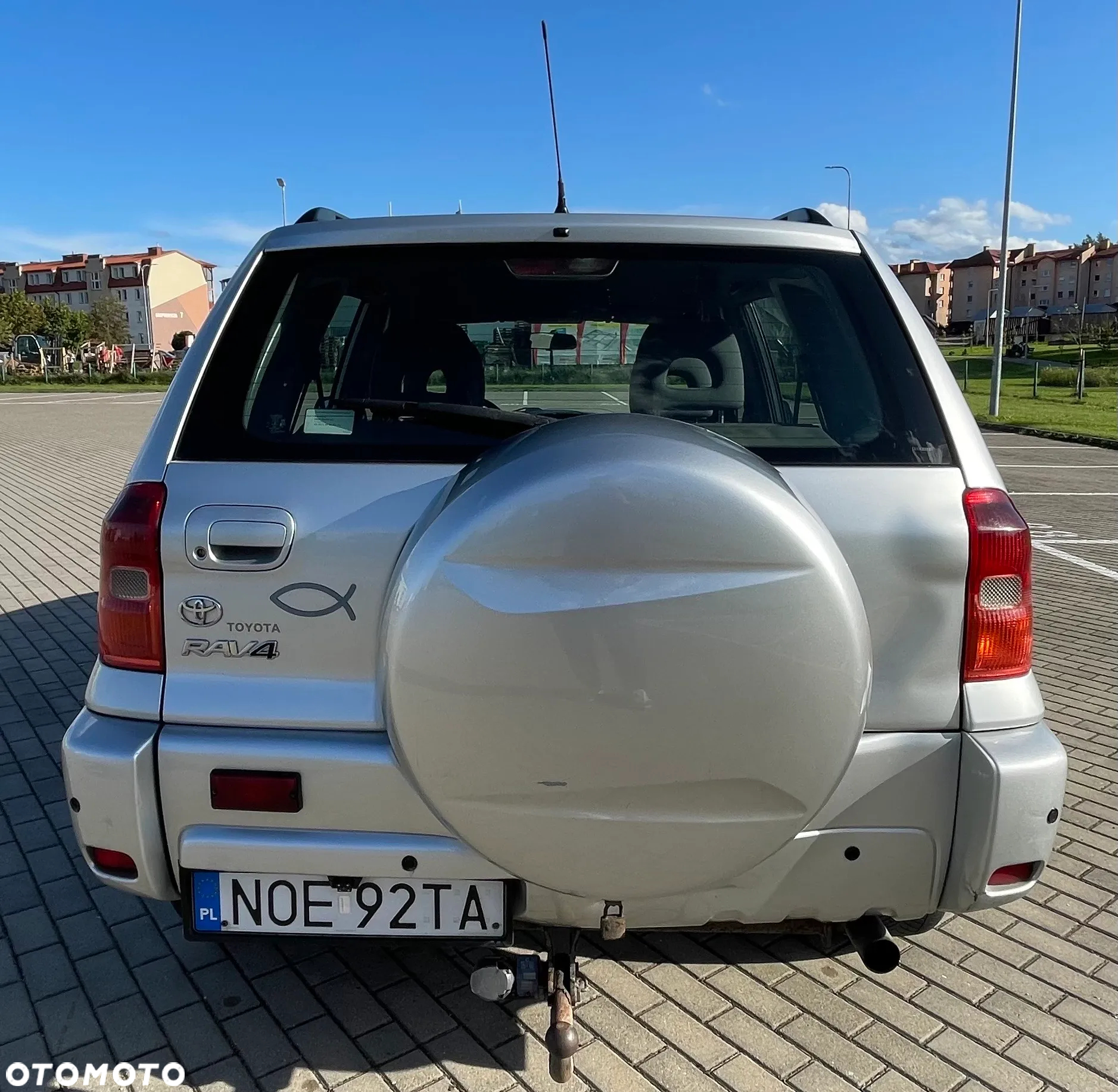 Toyota RAV4 - 8
