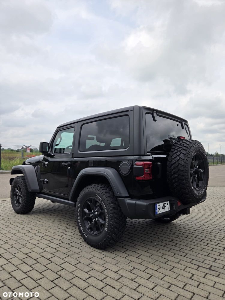 Jeep Wrangler - 3