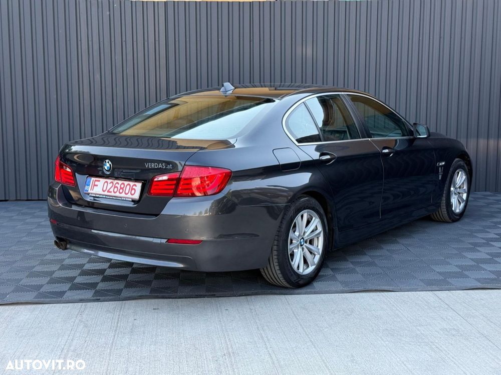 BMW 5 Series 2011 — imagine 4