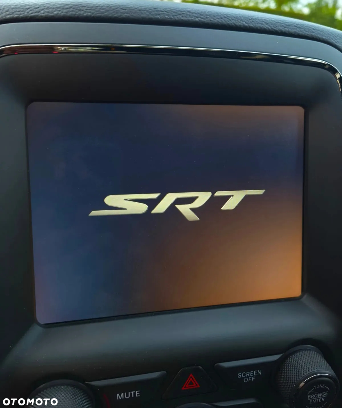 Dodge Durango 6.4 SRT - 27