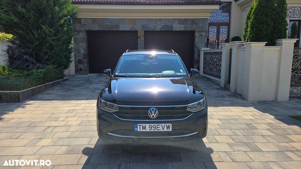Volkswagen Tiguan 2.0 TDI DSG Life - 9