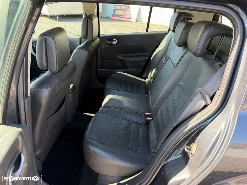 Renault Mégane 1.5 dCi Confort - 8