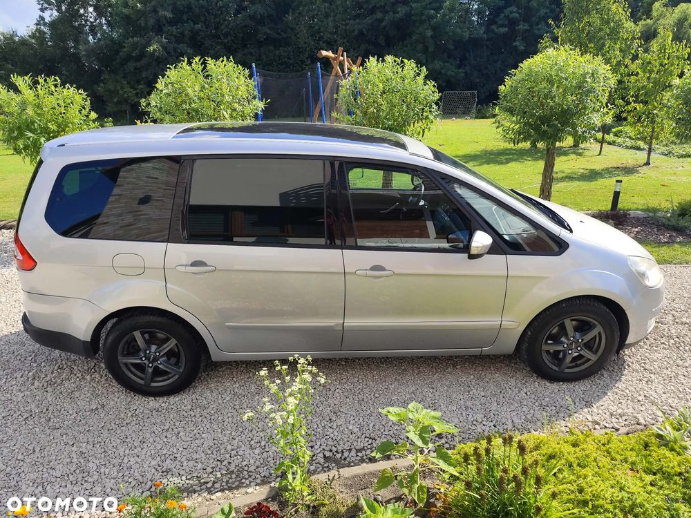 Ford Galaxy - 2
