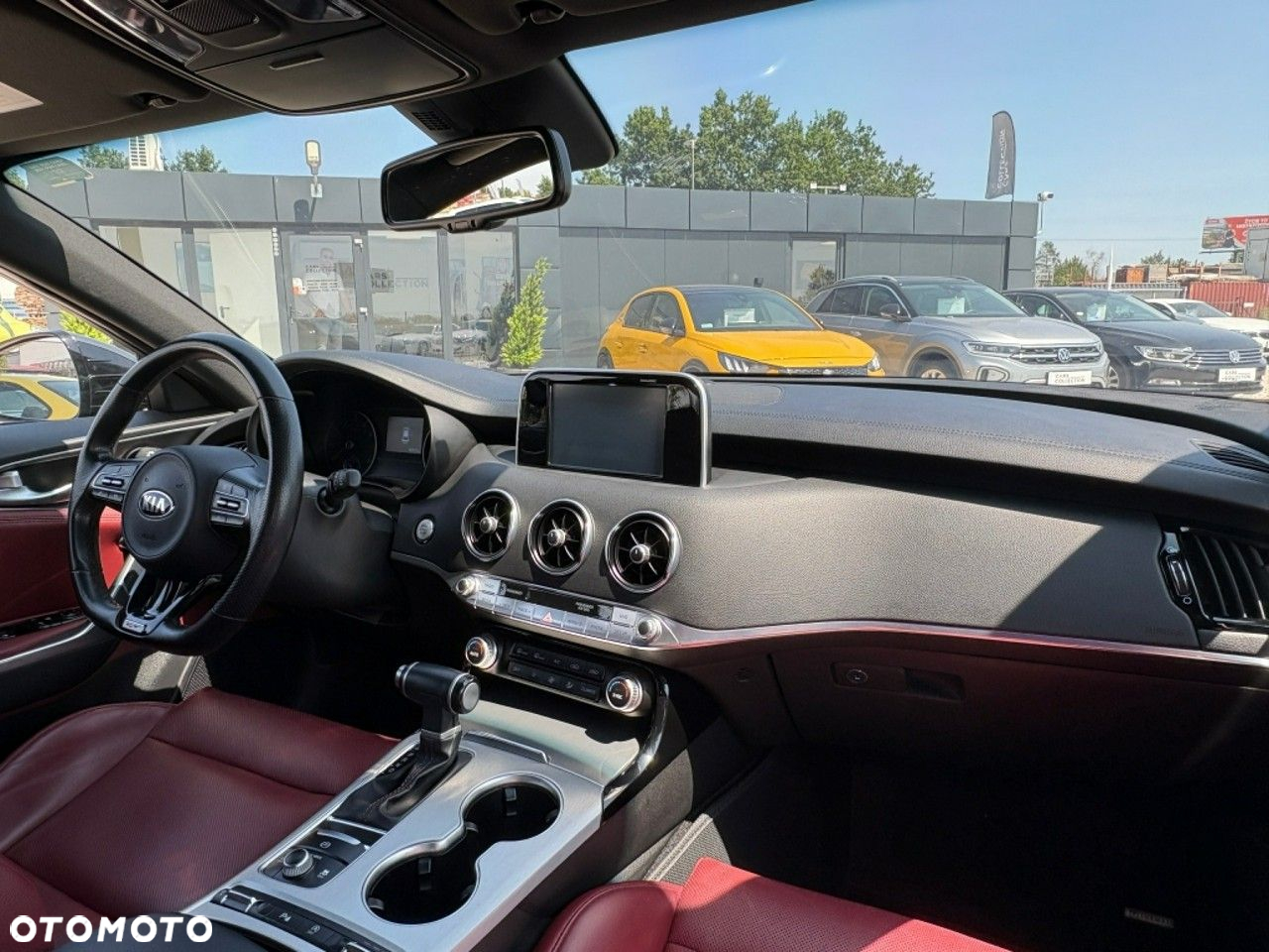 Kia Stinger - 13