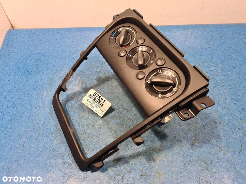 SUZUKI SX4 I PANEL NAWIEWU - 6
