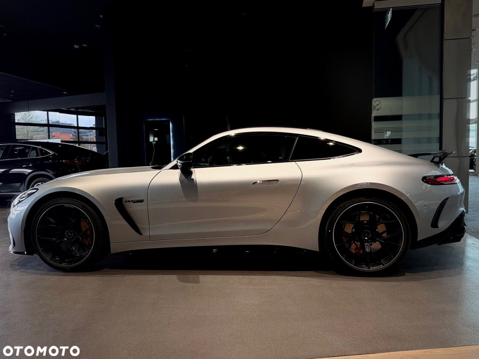 Mercedes-Benz AMG GT - 9