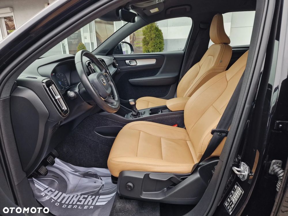 Volvo XC 40 D3 Momentum Pro - 18