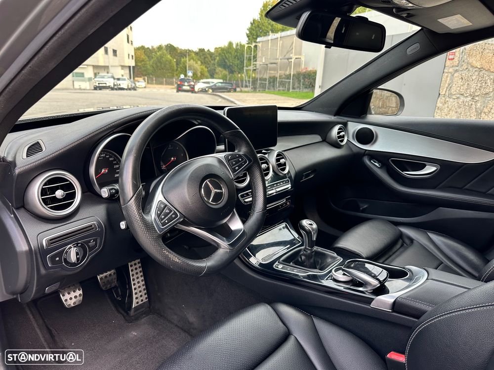 Mercedes-Benz C 220 d AMG Line - 32