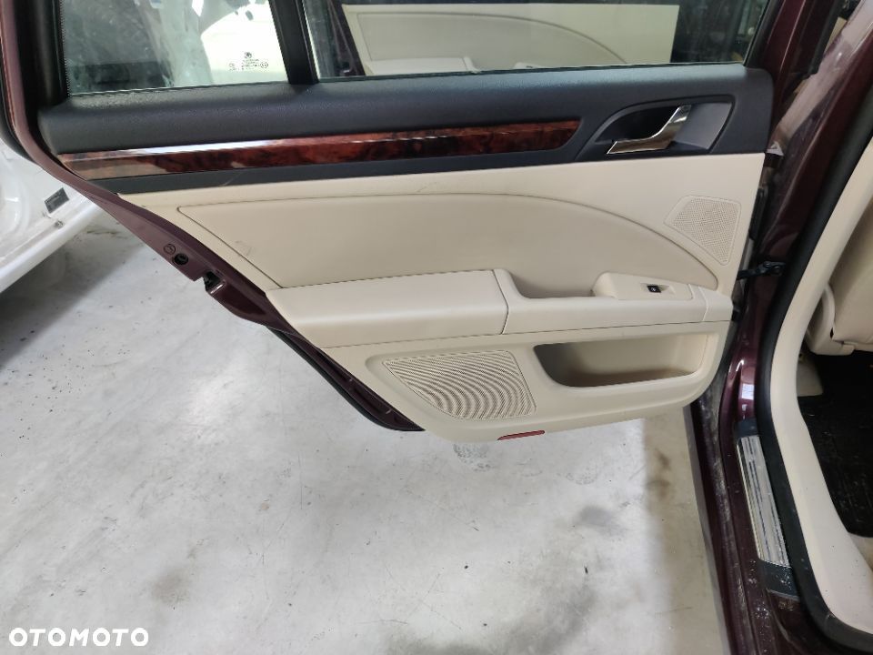 Fotele Skoda Superb 2 FL II Lift Kanapa Przekładka Siedzenia Boczki Skóra Kombi Europa Podgrzewane - 8