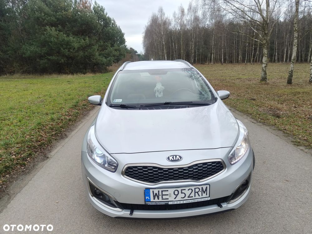 Kia Ceed 1.6 CRDi L Business Line - 4