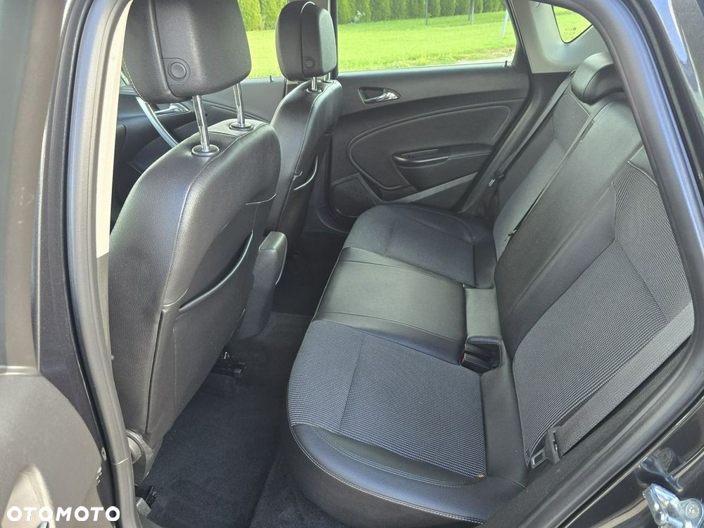 Opel Astra 2013