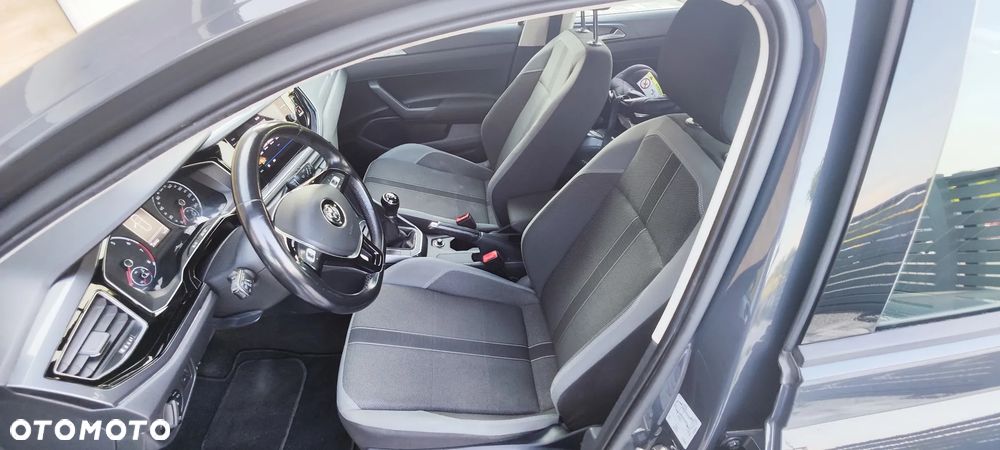 Volkswagen Polo 1.0 TSI Highline - 3