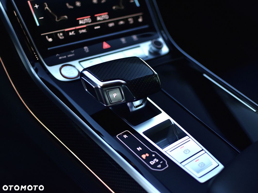 Audi S8 4.0 TFSI Quattro - 12