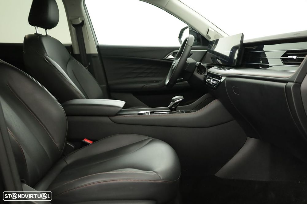 MG EHS 1.5 T-GDI Plug-in Hybrid Luxury - 21