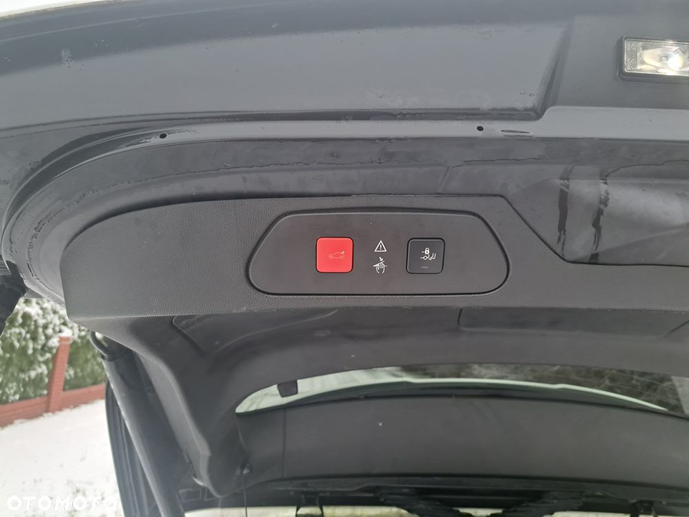 Opel Grandland X 1.2 Start/Stop Business Edition - 17