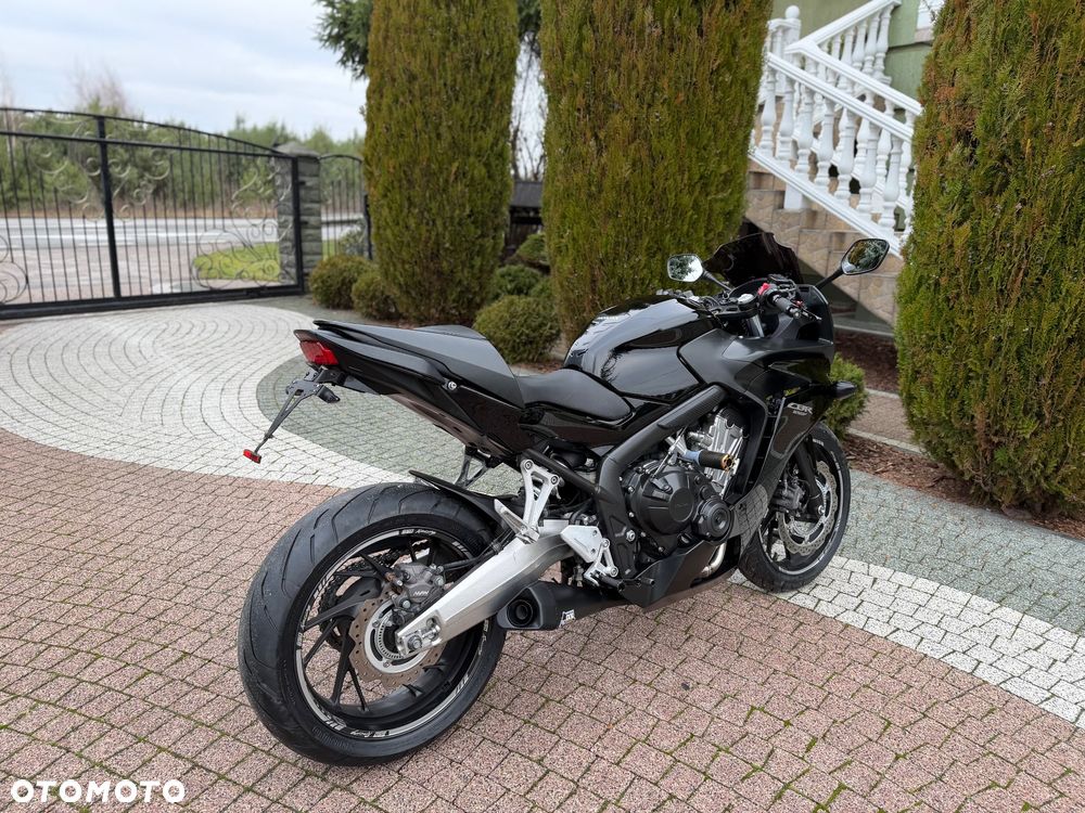 Honda CBR - 11