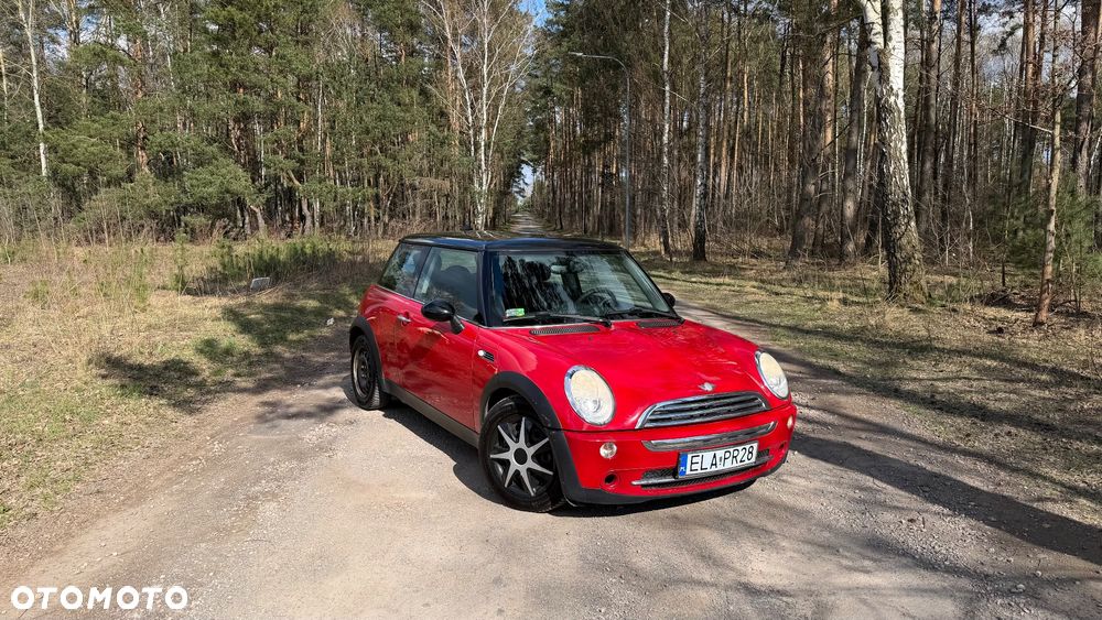 MINI Cooper Standard - 1