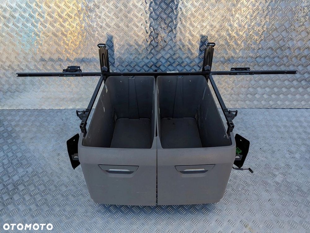 STELAŻ LODÓWKI POD ŁÓŻKO SCANIA S NTG - 1